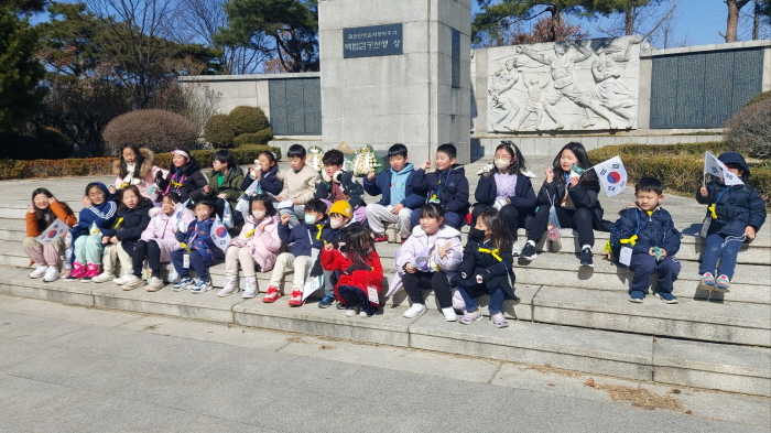 5e1f25dc96cc0646b266a21c72e30b4a_1709530121_08.jpg 5e1f25dc96cc0646b266a21c72e30b4a_1709530121_08.jpg