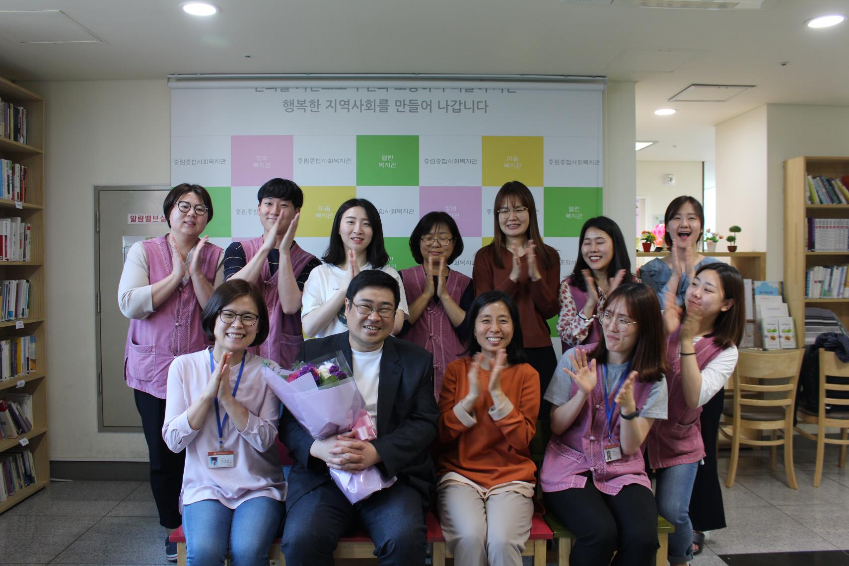 중림봉사왕 이준구 봉사자 중구신문 효도상 수상